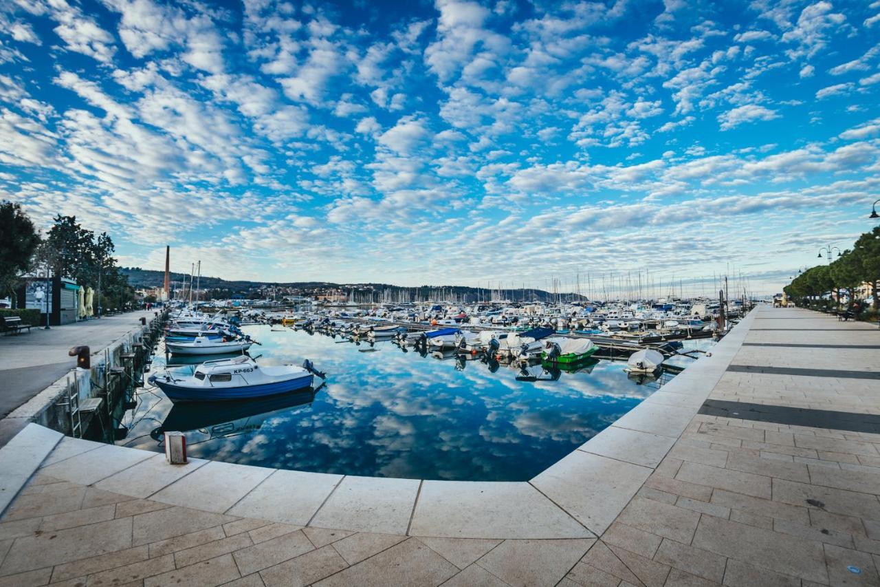 Apartment Izola Šukalo Bagian luar foto